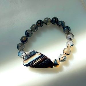 Unique onyx or brown tiger eye natural stone bracelet